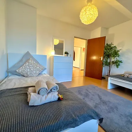 Апартаменты Modern Duesseldorf Нойс